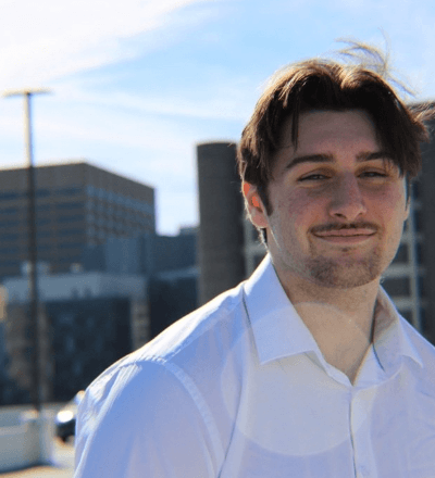 Carter Tierney Headshot.