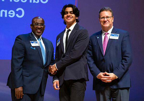 Honors Grad Jainam Jain