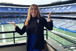 Economics Graduate Ready to Make Connections, Find Solutions