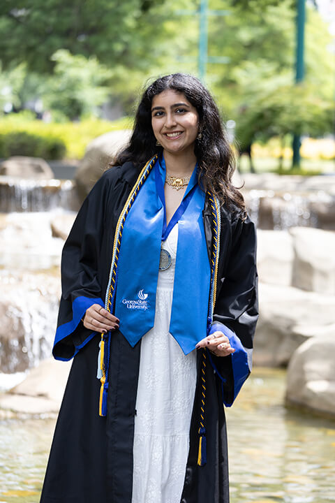 Honors Grad Puja Raol