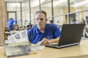 Army Veteran Pushes Past Challenges to Graduate