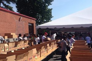 SBA, First-Year Students Help Feeding ATL Project