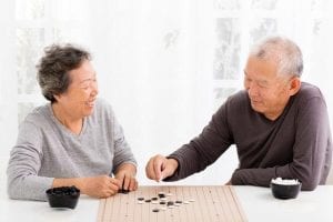 Elderly Chinese Immigrants Feel At Home In U.S. With Living Conditions, Independence, Study Finds