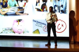 Spring 2020 Honors College Graduate Leaves a Legacy of Service
