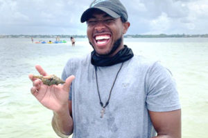 Undergraduate Research on Dolphins Gives Devin Jordan Summer of Firsts