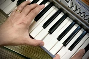 Georgia State Researchers Find In-home Piano Therapy Holds Promise for Stroke Survivor Rehabilitation