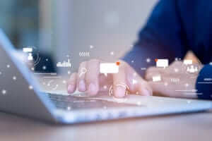 Research Snapshot: Student Participation in Online Learning Environments
