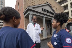 Nursing Students Provide Health Care to Atlanta’s Homeless Residents