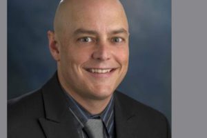 Toby Bolsen Named Inaugural Zoukis Endowed Professor in Politics and Justice