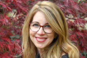 Meet Your Online B.B.A. Instructor: Jennifer Daniels