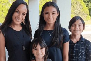 Single Mom of Three Overcomes Obstacles to Complete College