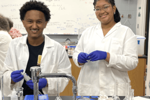 Perimeter College Student Researchers Play Key Role in Campus Reforesting Project