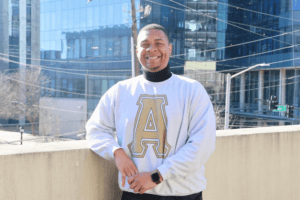Driven by Research and Education, Larry Mason Jr. Prepares for a Career in Public Health Academia