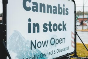 New Study Shows Retail Rents Decrease when a Marijuana Dispensary Moves In