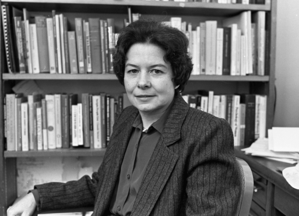portrait of Pauline Clance.